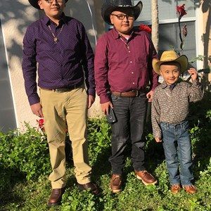 Meet your Posher, Eva